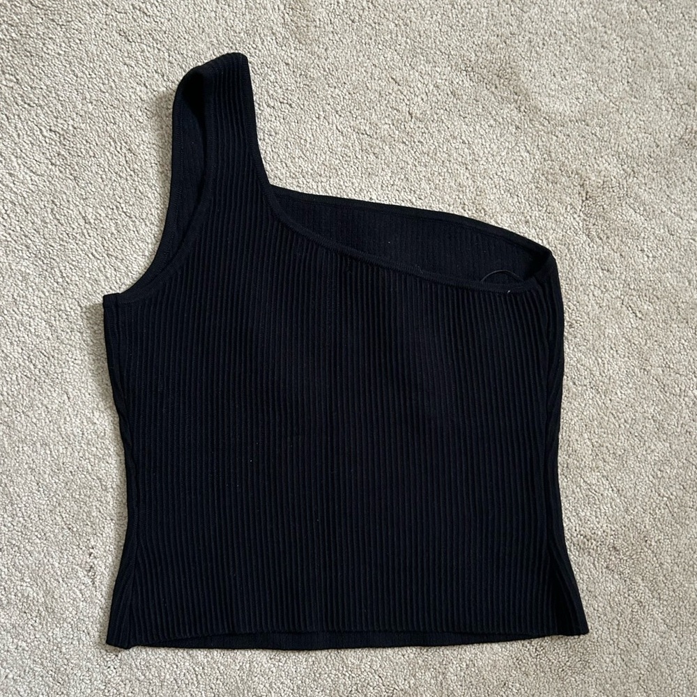 Express One Shoulder Top - Picture 4 of 6